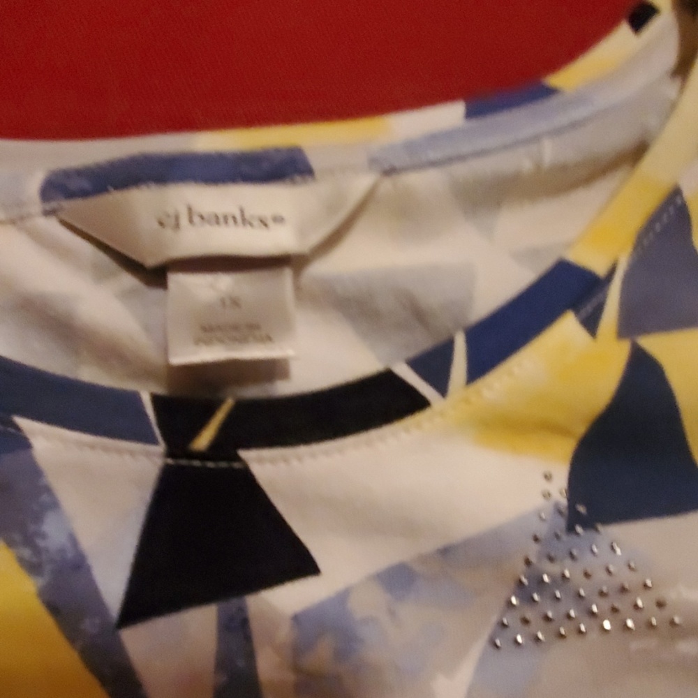 Patterned Top - image 2